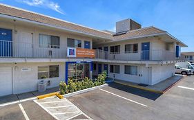 Motel 6 Riverside West Jurupa Valley